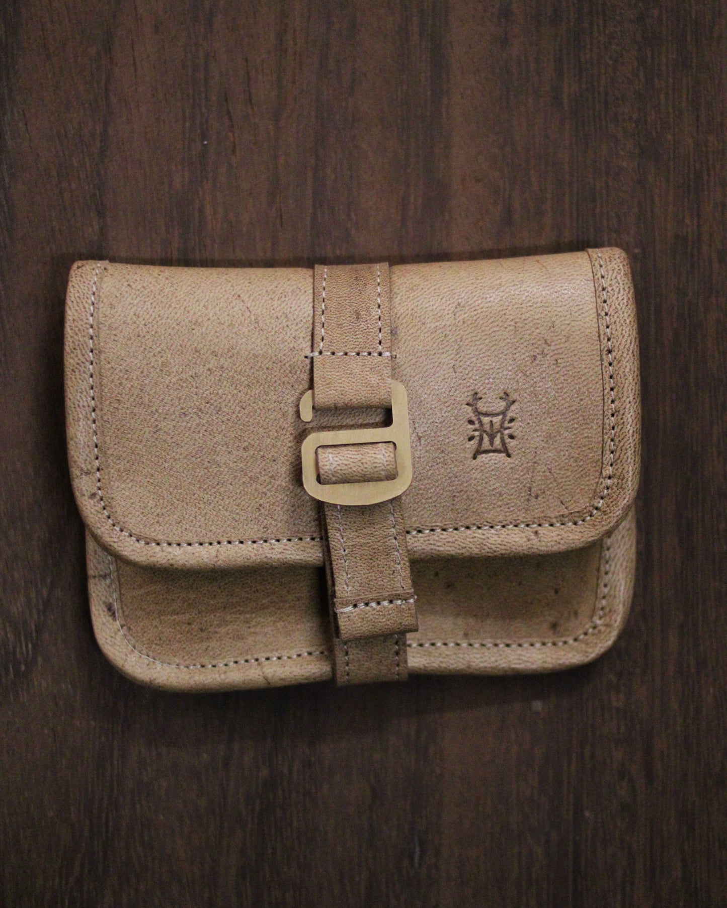 Bay Tine Tannery ammunition pouch with acorn design, featuring durable leather construction and compact storage for ammo.